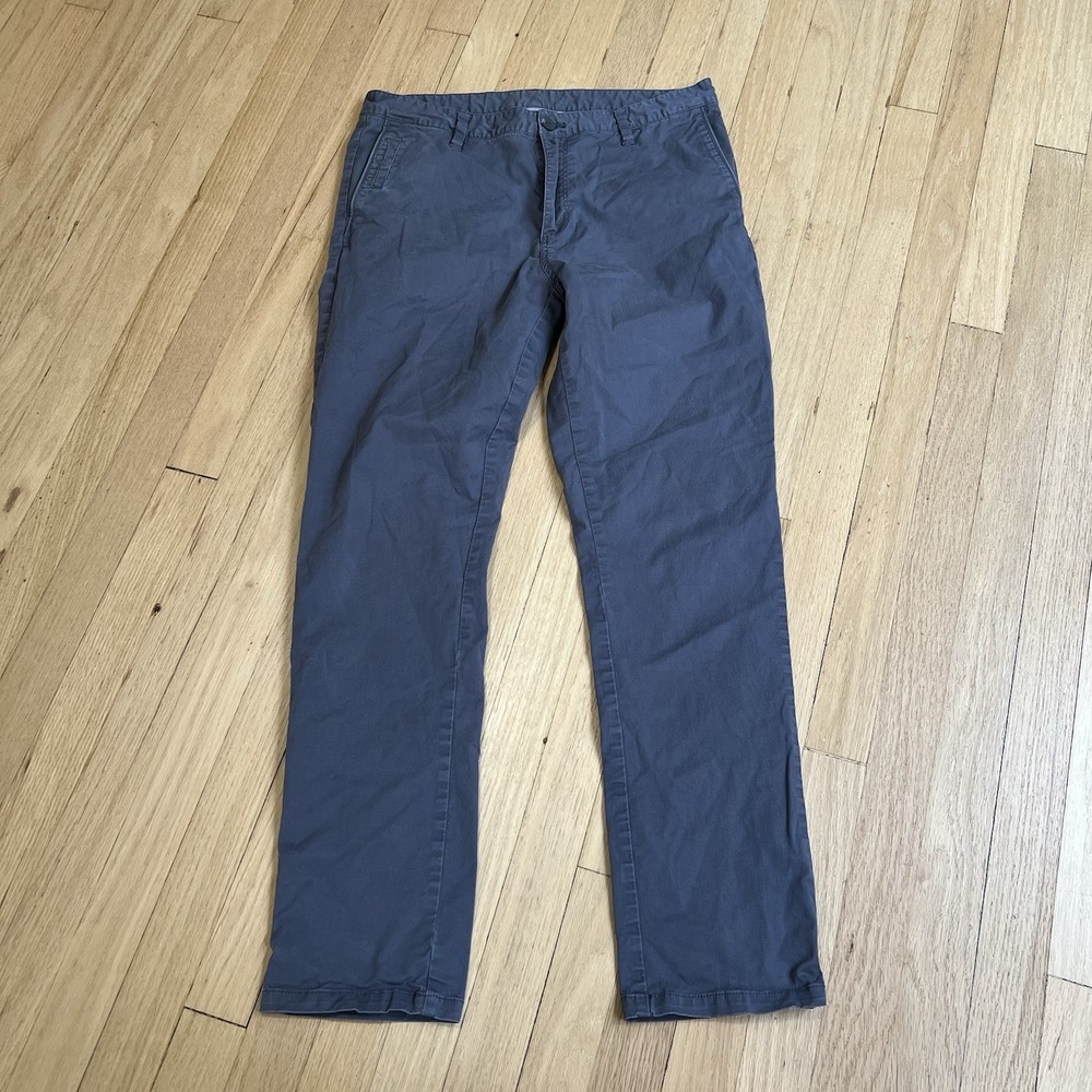 Vuori Pants Mens 32x29 Gray Chino Straight Casual Slim Preppy Slacks Classiccore